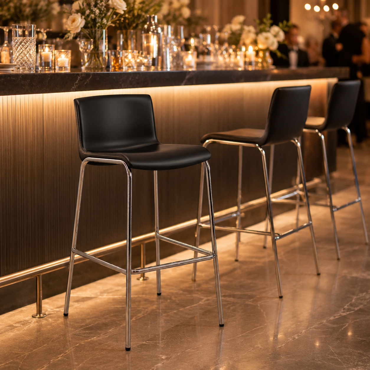 Barhocker – Ansicht 2