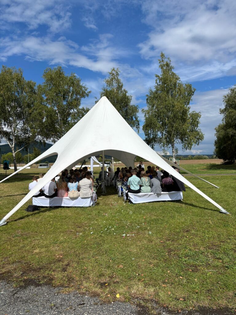 Zelte & Pavillons