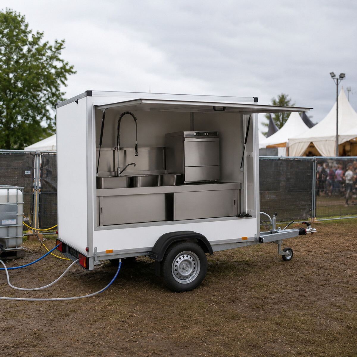 Spülmobil im Einsatz auf einer Veranstaltung