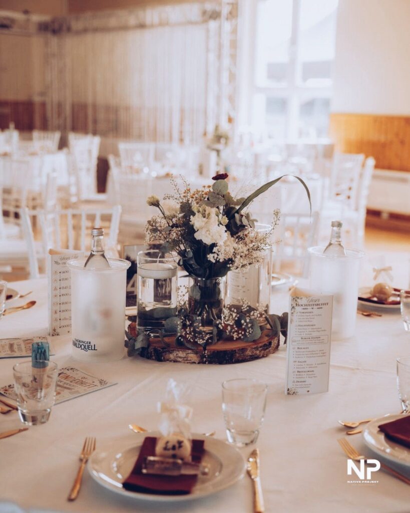 Hochzeit Lisa und Florian im Kulturhaus Mendhausen - Bild 6