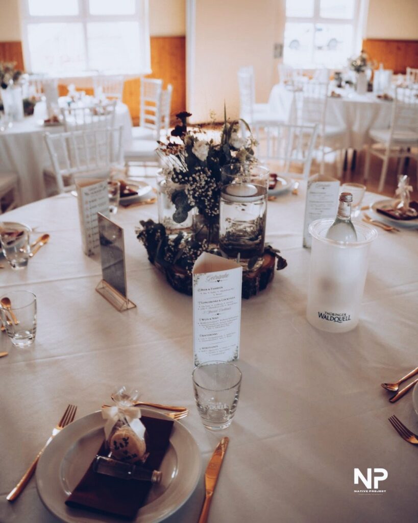 Hochzeit Lisa und Florian im Kulturhaus Mendhausen - Bild 7